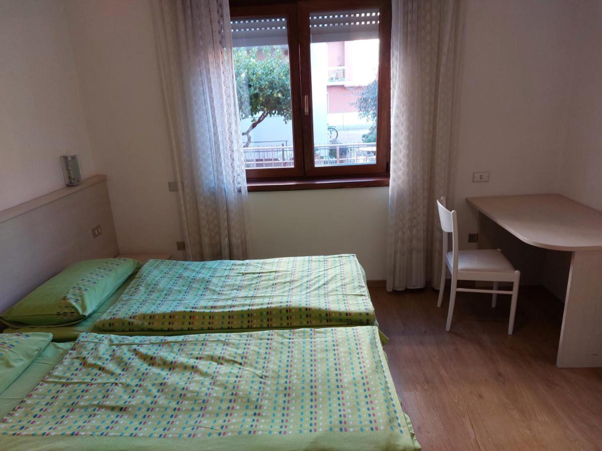 Villa Martina Torbole Sul Garda Ngoại thất bức ảnh