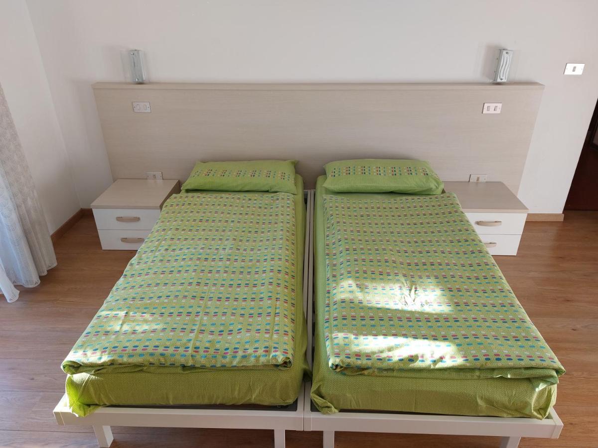 Villa Martina Torbole Sul Garda Ngoại thất bức ảnh
